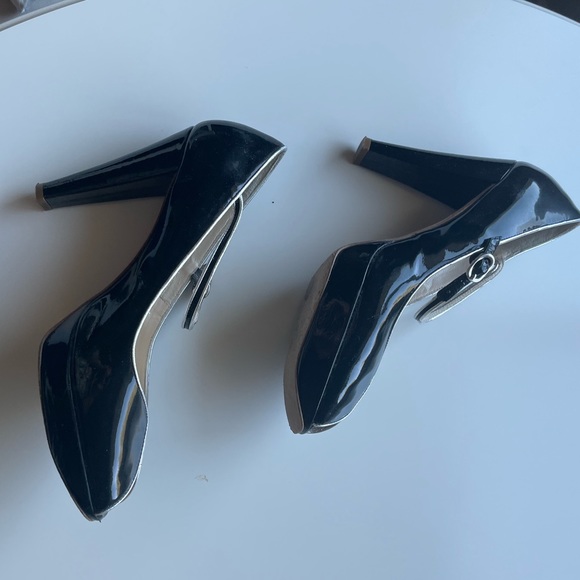 Italian leather black pumps with open toe - Picture 4 of 6